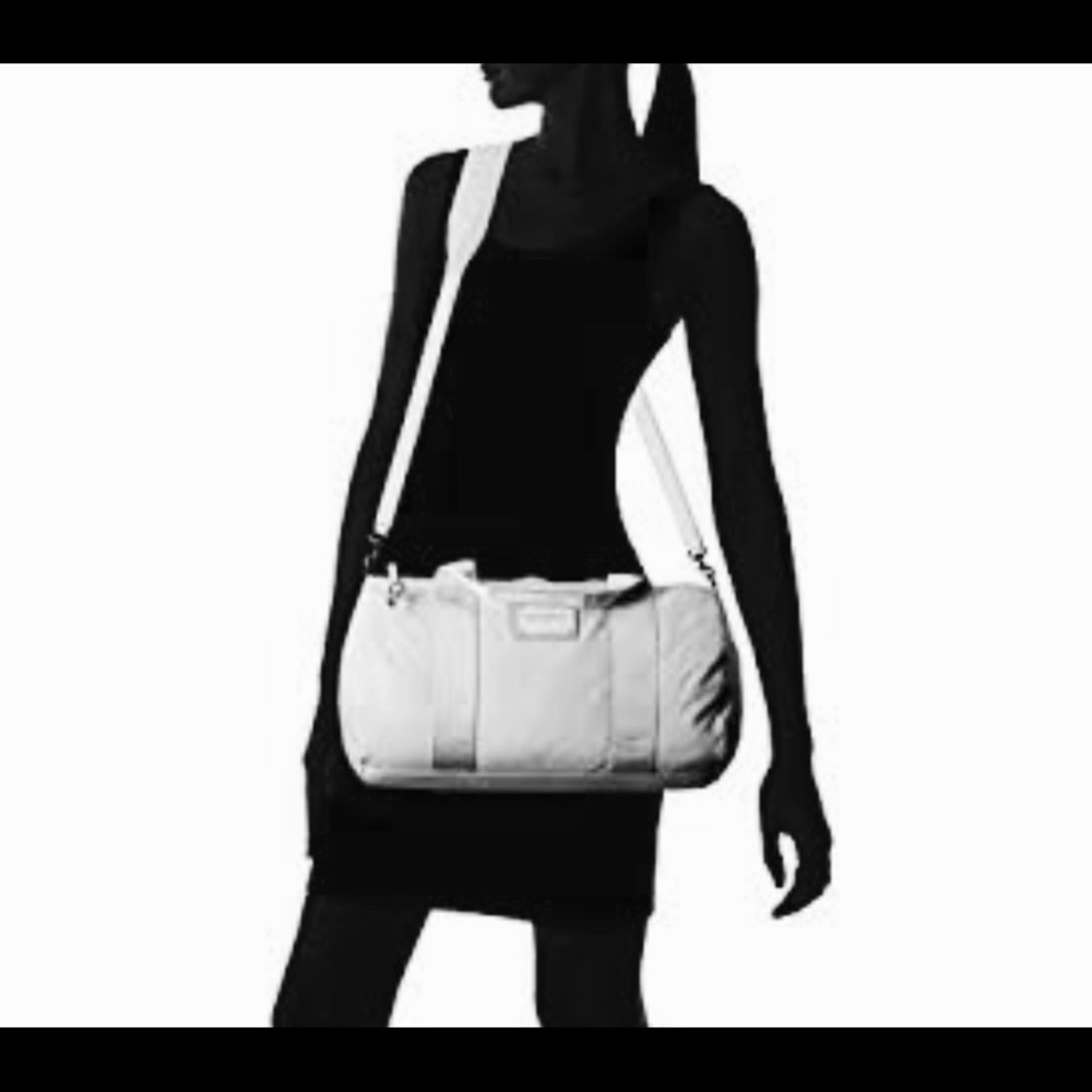 FINAL PRICE! ❤️ REBECCA MINKOFF NYLON DUFFLE TOTE - Picture 3 of 8